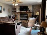 1104 Avenue B - Photo 8