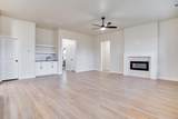 2706 Belle Crossing Dr - Photo 11