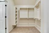 2706 Belle Crossing Dr - Photo 17