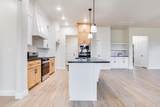 2706 Belle Crossing Dr - Photo 8