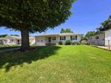1718 Locust Ave - Photo 2