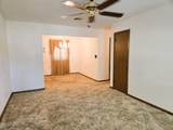 1718 Locust Ave - Photo 3