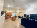1005 Freeland Dr - Photo 4