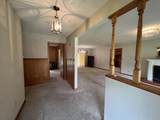 2001 Southgate Rd - Photo 2