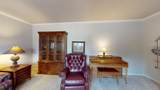 1110 Colorado - Photo 13
