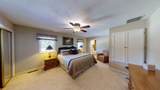 1110 Colorado - Photo 17