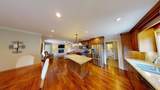 1110 Colorado - Photo 6