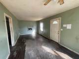 1105 Holly St - Photo 6