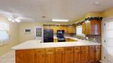 1812 Broadmoor Dr - Photo 4