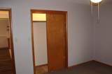 2324 Webster Ave - Photo 19