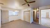 906 Elm Ave - Photo 10