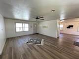 602 7th St - Photo 11