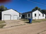 602 7th St - Photo 45