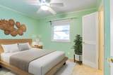 2001 Country Club Dr - Photo 22
