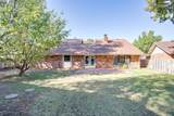 2001 Country Club Dr - Photo 43