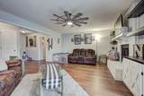 401 Roseanne St - Photo 7