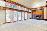 2527 Homestead Rd - Photo 16