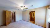 1701 Robin Dr - Photo 16