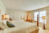 2529 Homestead Rd - Photo 40