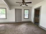702 Davis - Photo 20
