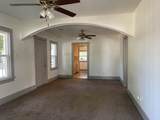 702 Davis - Photo 3