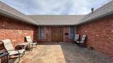 2801 Sunnybrook Ln - Photo 3