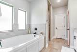 4915 Deerfield Ave - Photo 34