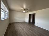 813 Santa Fe - Photo 6