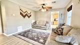 421 Elm - Photo 3