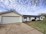 1832 Maple - Photo 3
