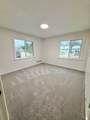 1832 Maple - Photo 37