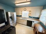 1124 15th St - Photo 4