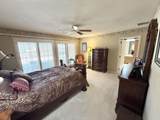 2819 Oak Hollow Rd - Photo 16