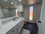 2125 Camelot Dr - Photo 14