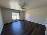 2125 Camelot Dr - Photo 28