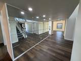 2125 Camelot Dr - Photo 3