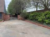 2125 Camelot Dr - Photo 30