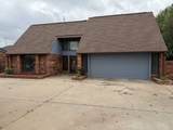 2125 Camelot Dr - Photo 32