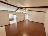 2820 Essex St - Photo 5