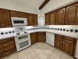 2820 Essex St - Photo 8