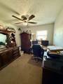 5801 Cedar Ridge Dr - Photo 17