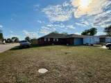 5801 Cedar Ridge Dr - Photo 2