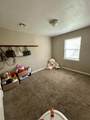 225 Cottonwood Ave - Photo 10