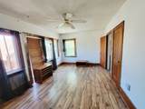2102 Elm - Photo 20