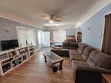 2102 Elm - Photo 4