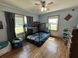101 7th - Photo 7