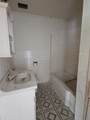 1209 Elm - Photo 8