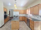 210 Thistledown Rd - Photo 11