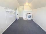 210 Thistledown Rd - Photo 36