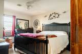 425 Rosanne - Photo 23